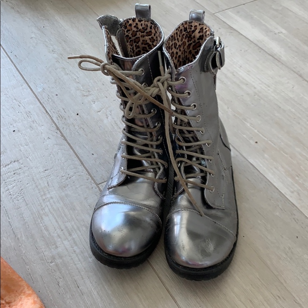 Silver boots by enzo